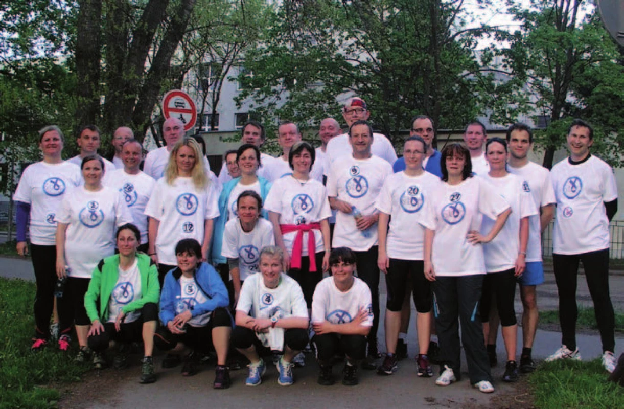 Účastníci běhu proti kolorektálnímu karcinomu.
Fig. 2. The run against colorectal cancer participants.