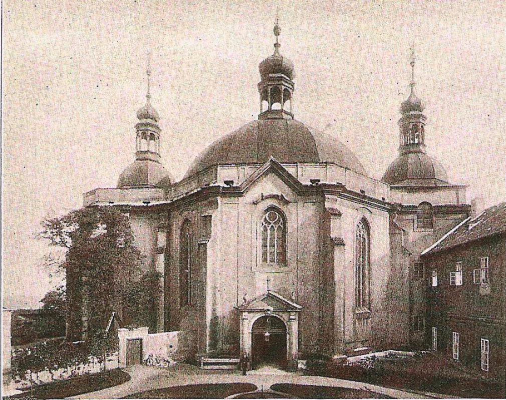 Pohled na kostel ze severní strany, rok 1897